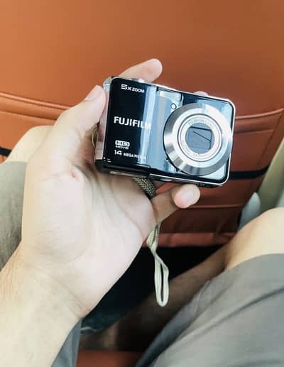 Fujifilm Digicam in Working Condition with BOX