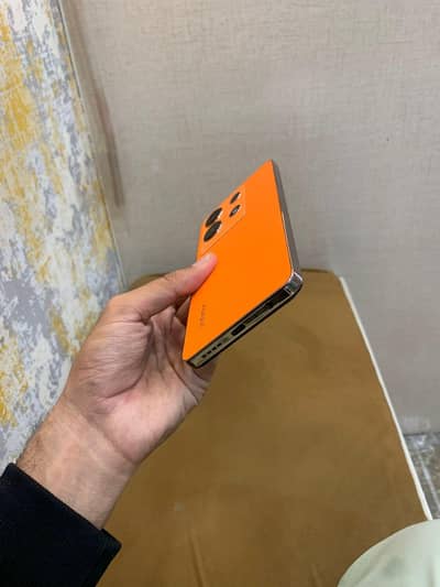 Box. charger available 10/10 cond price is firm 03284306401 whatsp