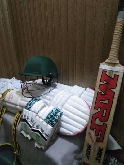 Cricket hard bowl kit