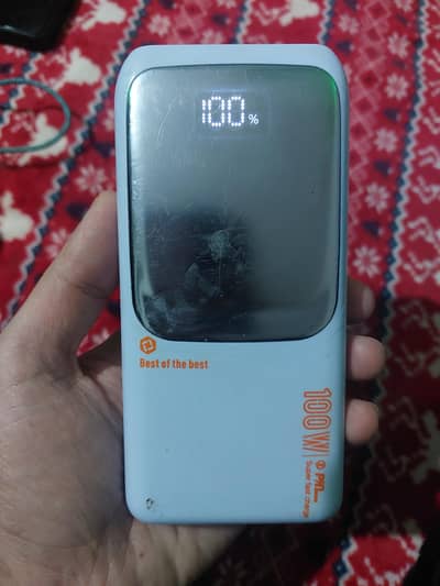 100W 30000mah Power Bank IS Good Condition