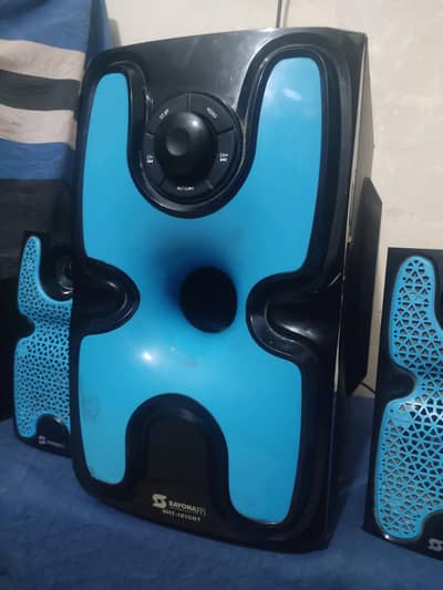 Sayonapps SHT-1215BT 2.1 Multimedia Speakers – Bluetooth, USB, AUX