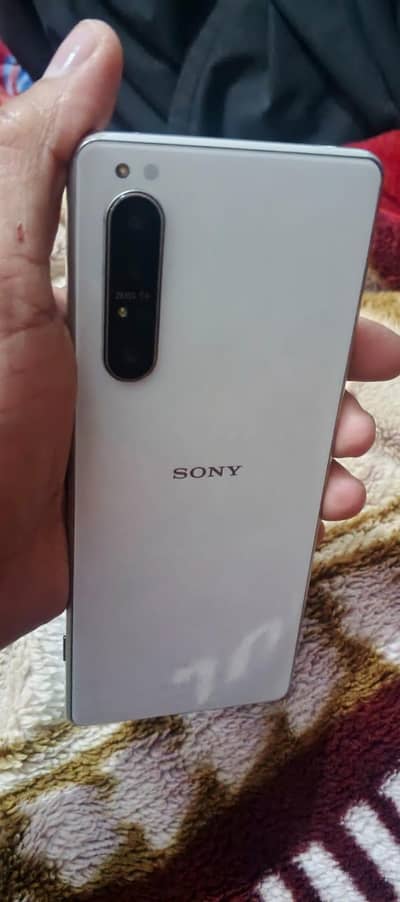 Sony experia 1 mark ii | 40000