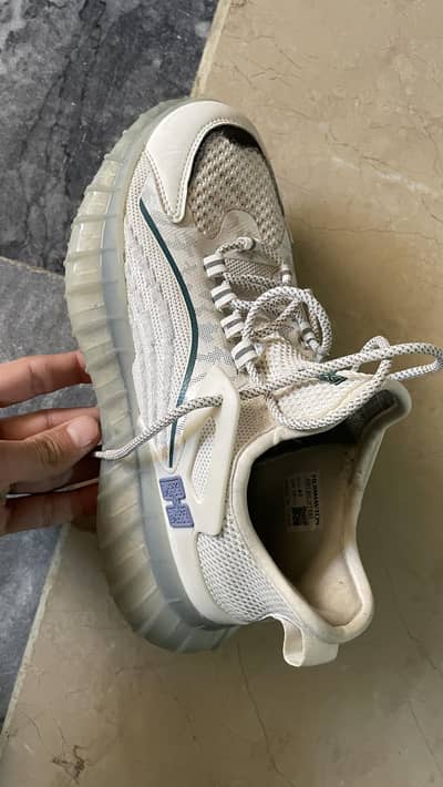 Hummavaton shoes original quality