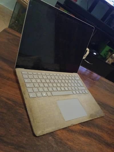 Microsoft surface laptop 2