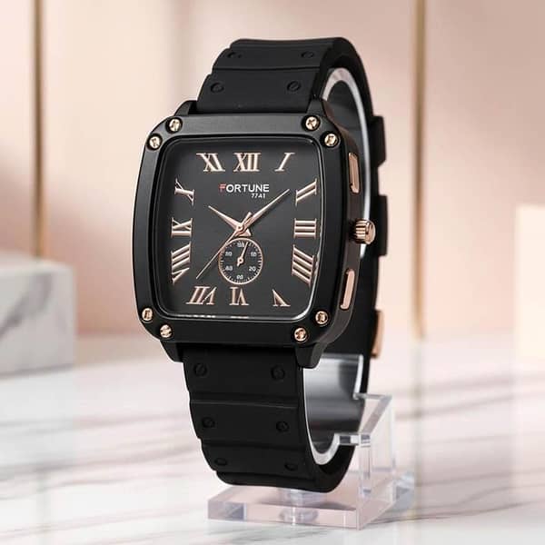 Luxury Women’s Watch – White Silicone Strap, Square Dial, Rose Gold Accents, Analog Quartz Wristwatch