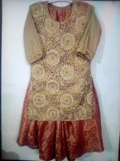 two piece fancy garara good condition