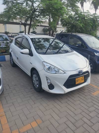 Toyota Aqua 2017 model 2020 registered