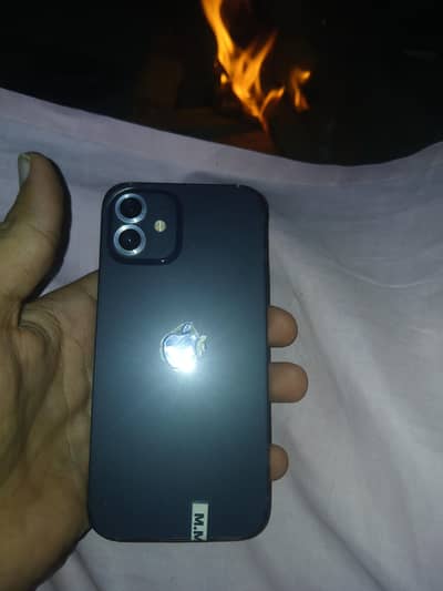 i phone 12 non pta 10 by 10 condition 64 gb 84 battry health all ok