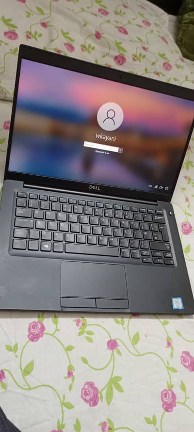 Dell Latitude 7390 Core i5-8th Generation with Original Charger