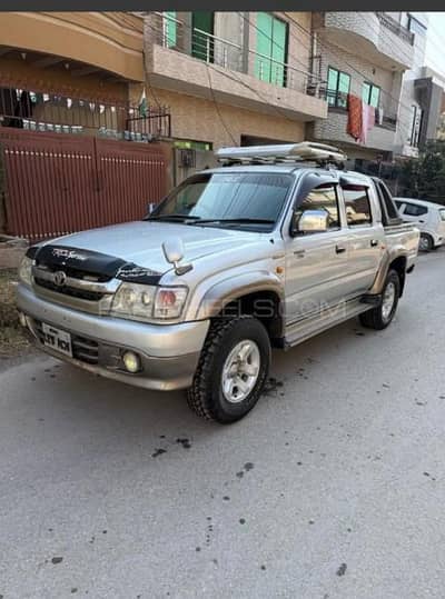 Toyota Hilux 2003