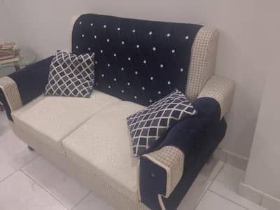 6 seater customized sofa set with centre tabel and 2 side table.