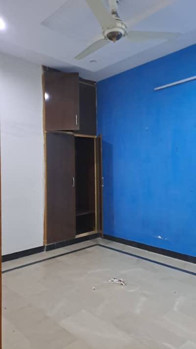 5 Marla 1st Portion For Rent