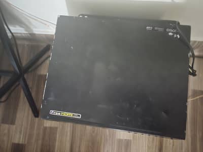 5 Home theter and 2 projekter