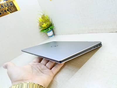 laptops and Long battery hour