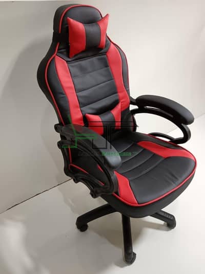 GAMING CHAIR AVAILABLE FOR SALE
