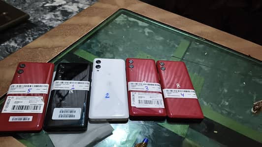 japanese brand, rakuten hand 5g 4,128 with box pack condition
