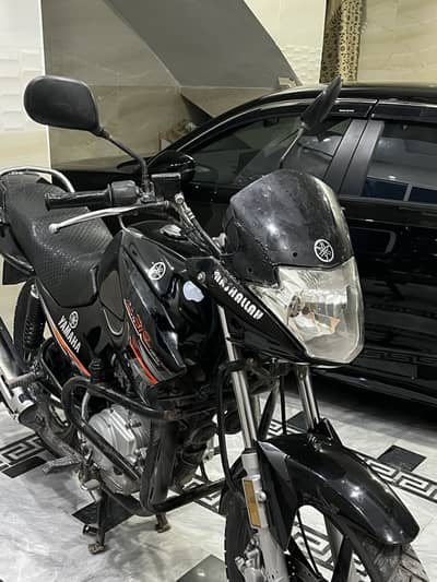 Ybr esd  2020 model engine good cond peshawar regi