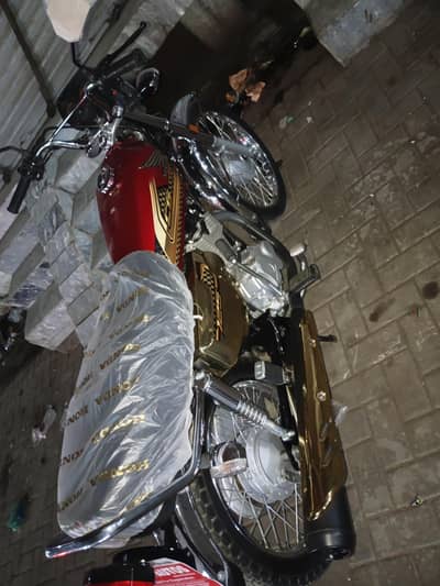 Honda 125 self start 03100300800