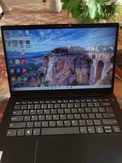 lenovo v14 G3, just box opened, kindly serious buyer contact me f2f.