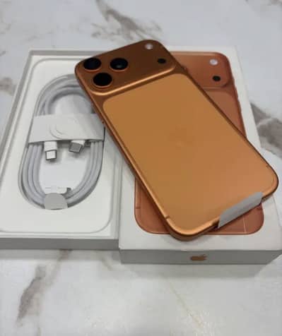 17 Pro max Cosmic orange