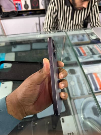 Iphone 14 pro max factory unlock