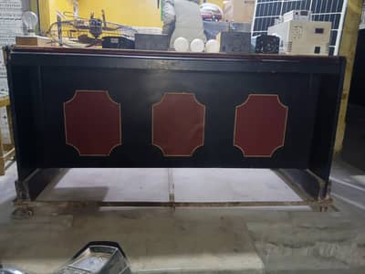 Reception counter