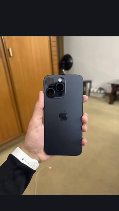 Iphone 15 pro max JV