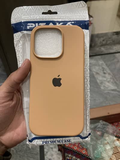 Iphone 16 pro 9 covers