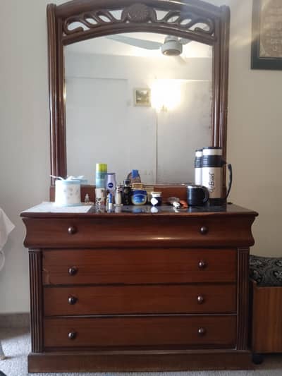 Dressing Table & T. v Trolly in good condition