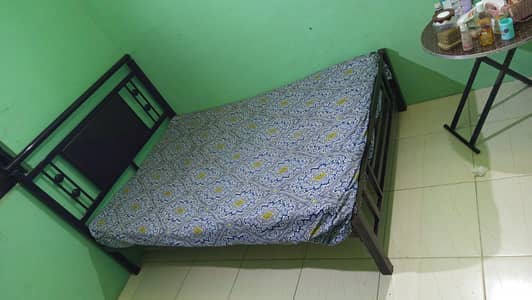 SINGLE BED FOR SALE IRON