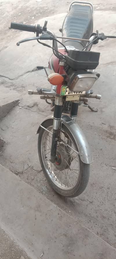 125 for sale 2015 model