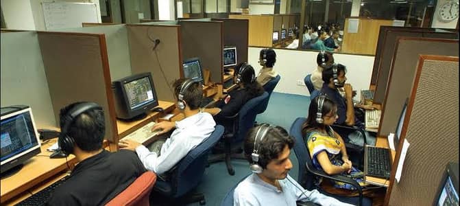 Fresh students can apply for call center