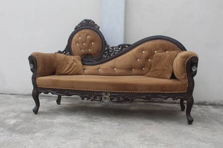 Used Furniture for Sale Swabi – Double Bed, Sofa 3 Seater, Showcase