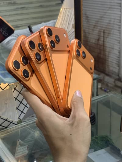 Iphone Xr converted 17 pro