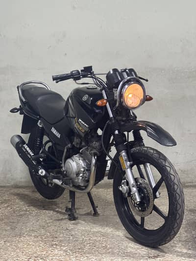 Yamaha ybr125g 2018 model ( japnies model )