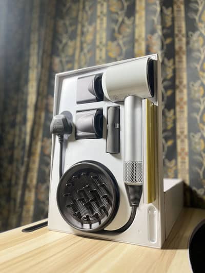Dyson Supersonic Hair Dryer HD01 - Brand New (Open Box) - Original UAE