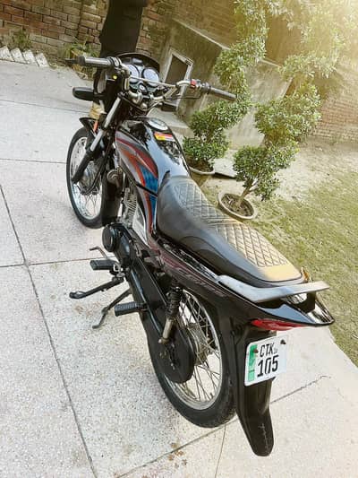 bike Ka koi b km nhi Hona wala h bike all Oki Hain engine seel pack ha