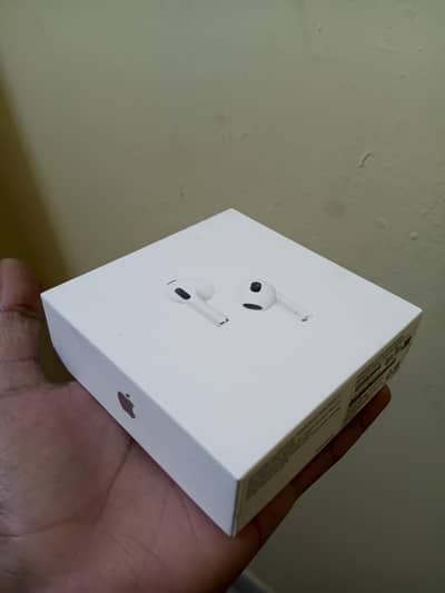 APPLE AIRPODS GEN 3 at cheap price
