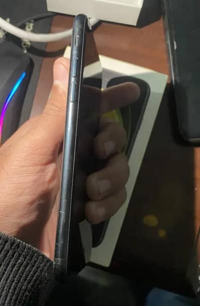 iphone se 2020 64 JV