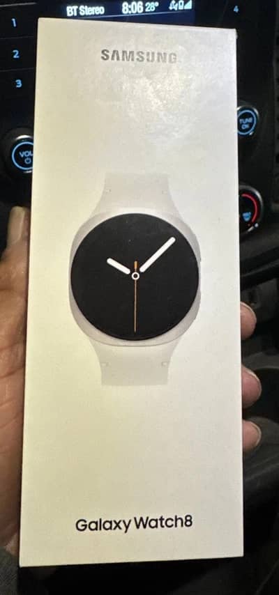 Samsung Galaxy Watch8 - 40mm (BT only/Non-Active/Officially sealed)