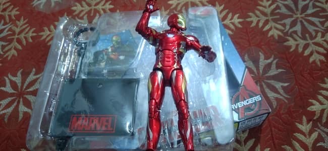 imported action figures  different Figures different prices