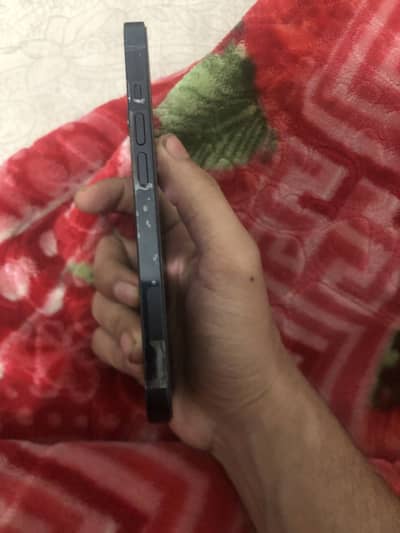 Iphone 14 lla in apple warranty