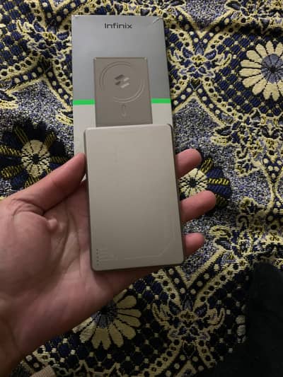 magesafe wireless power bank