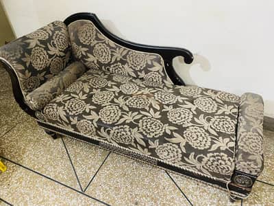 DEWAN NO ANY ISSUE LIKE AS NEW