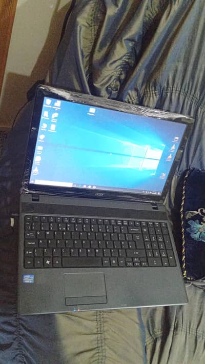 Acer i3 2nd gen Laptop