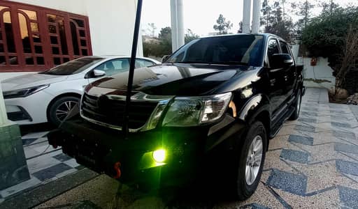 Toyota Hilux Vigo Champ V M/T