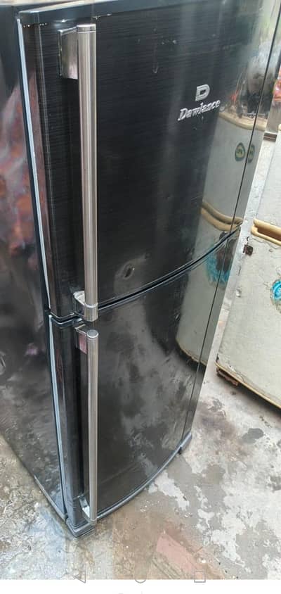 dawlance large saiz fridge