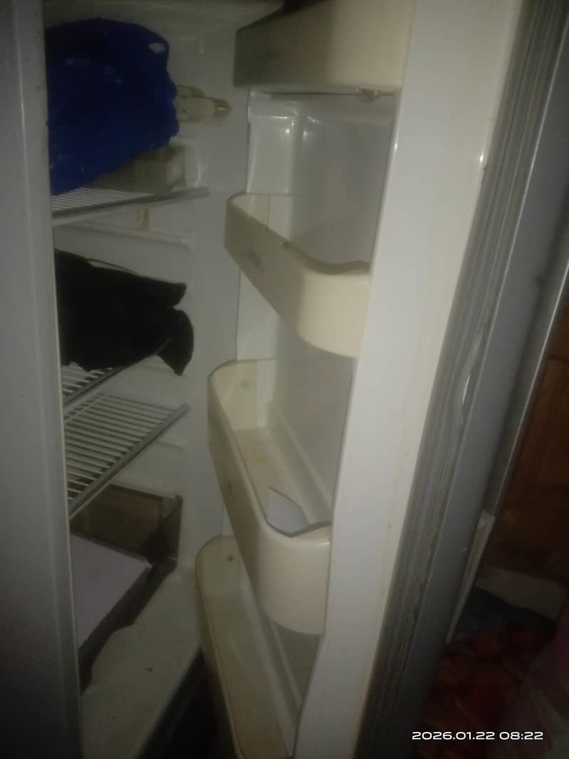 Dawlance fridge 1