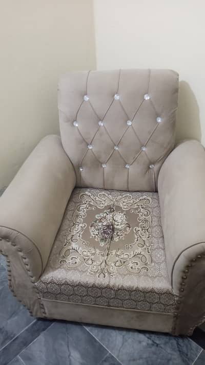 5 seater sofa with 3 tables