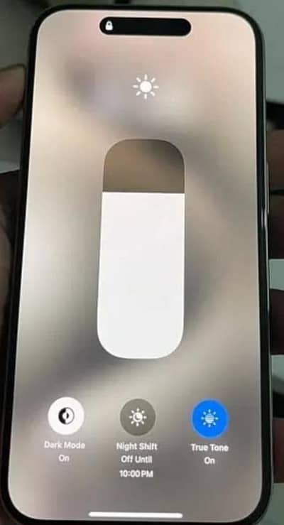 iphone 15 pro naturat